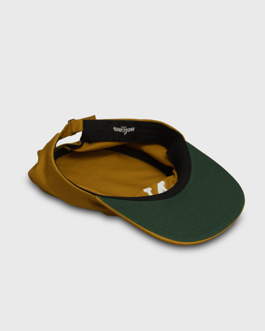 Cap "Altra Epoca" Spinato Ambra