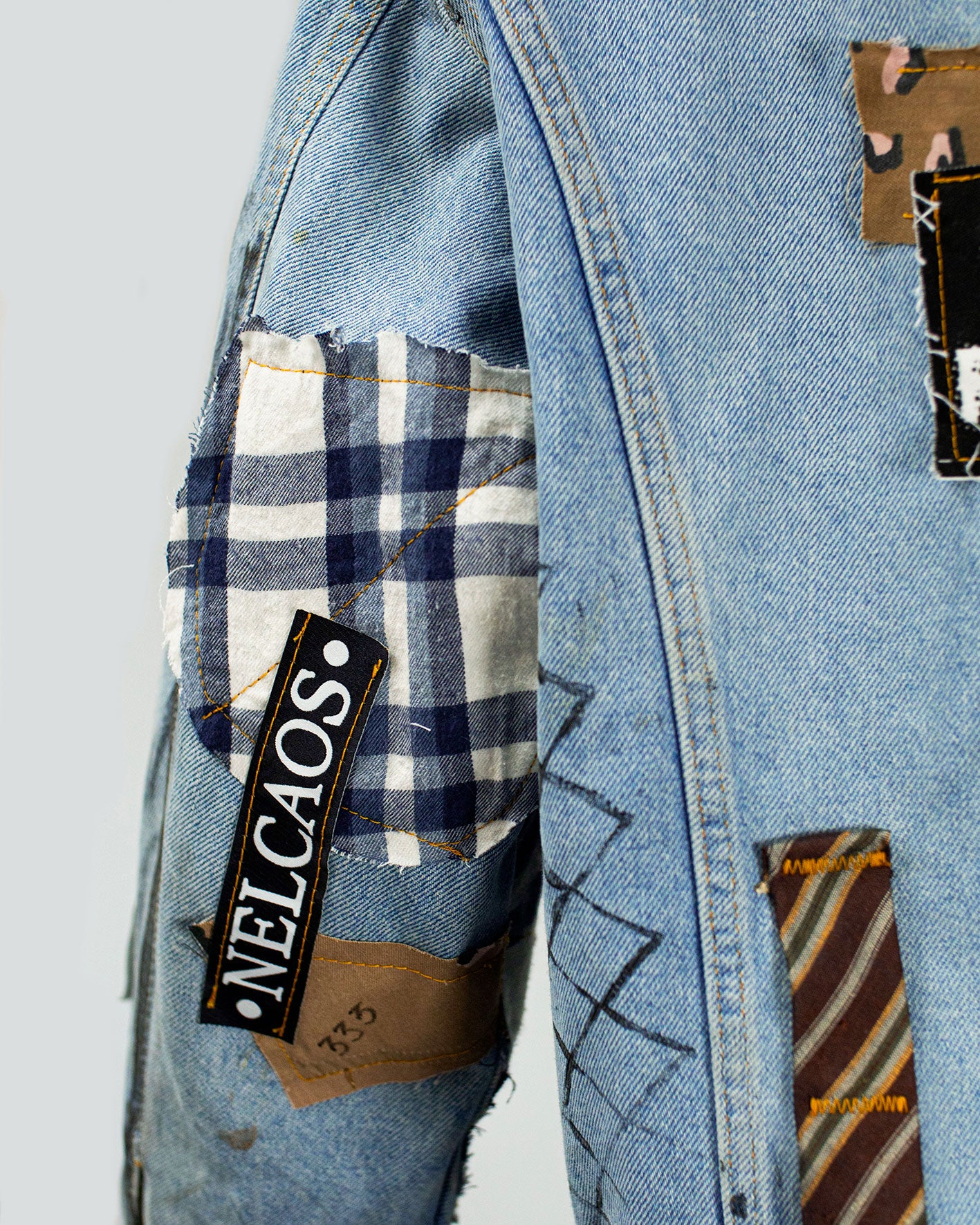 Giacca "Senza Futuro"