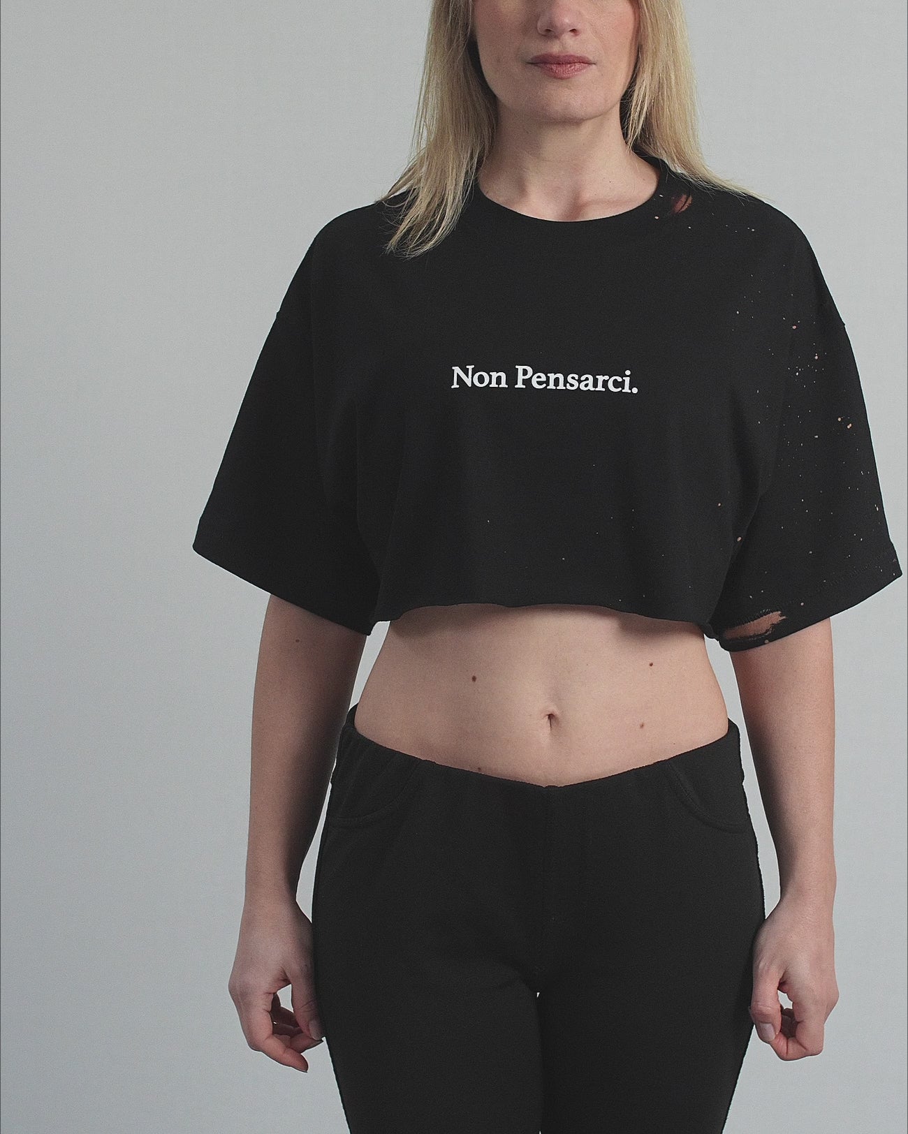 T-Shirt "Non Pensarci" 01 Crop